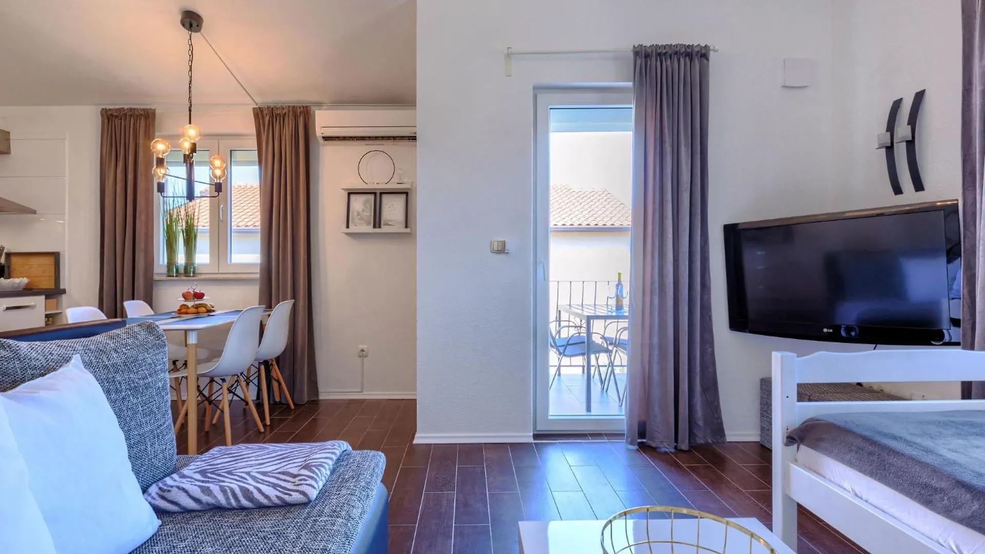 Apartment Vanessa By Interhome Umag