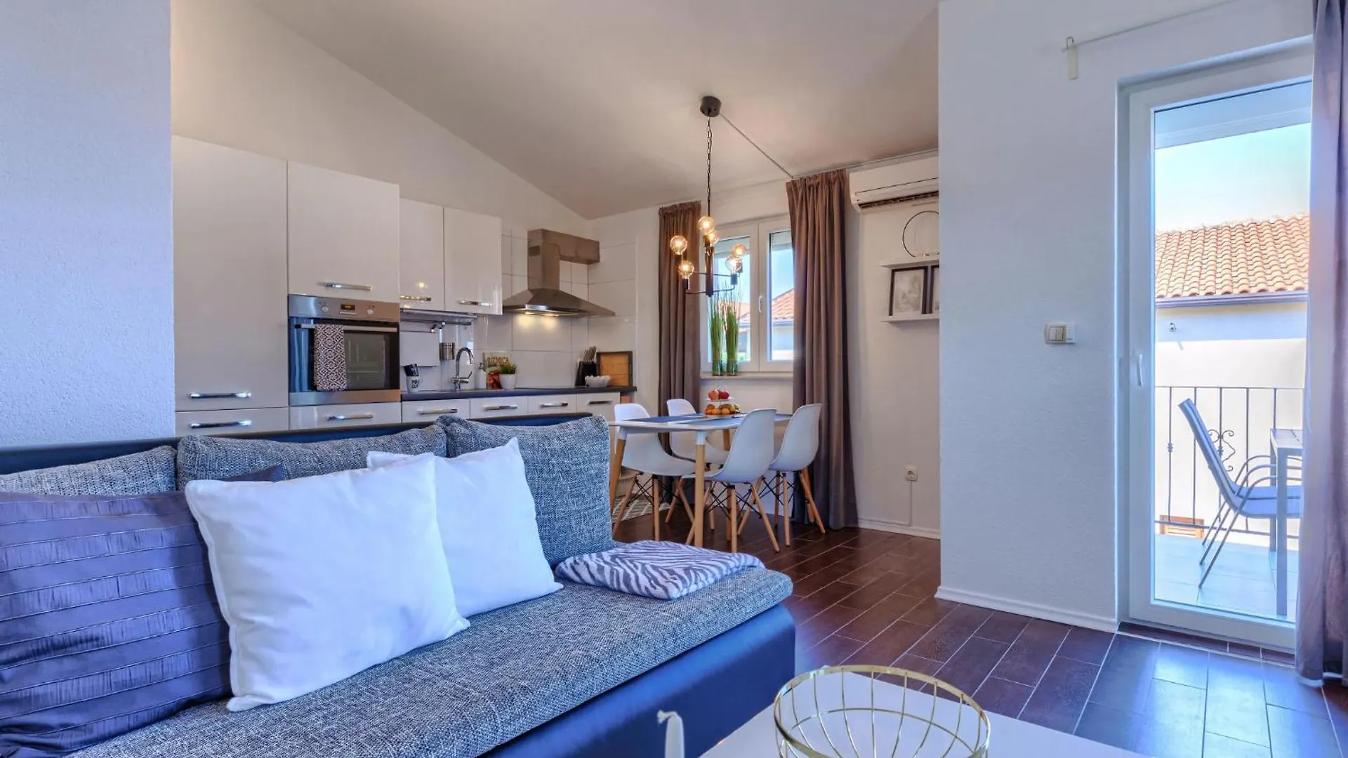 Apartment Vanessa By Interhome Umag