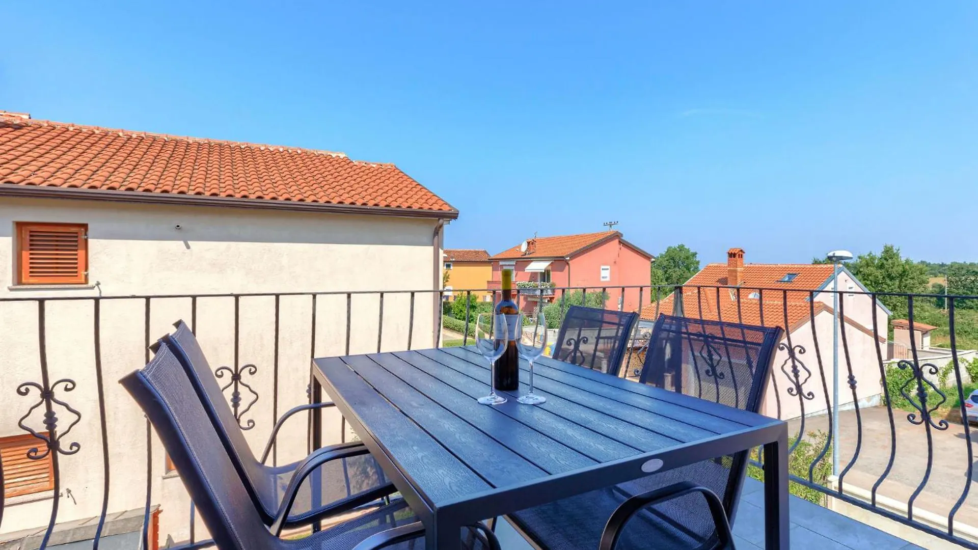 Apartment Vanessa By Interhome Umag