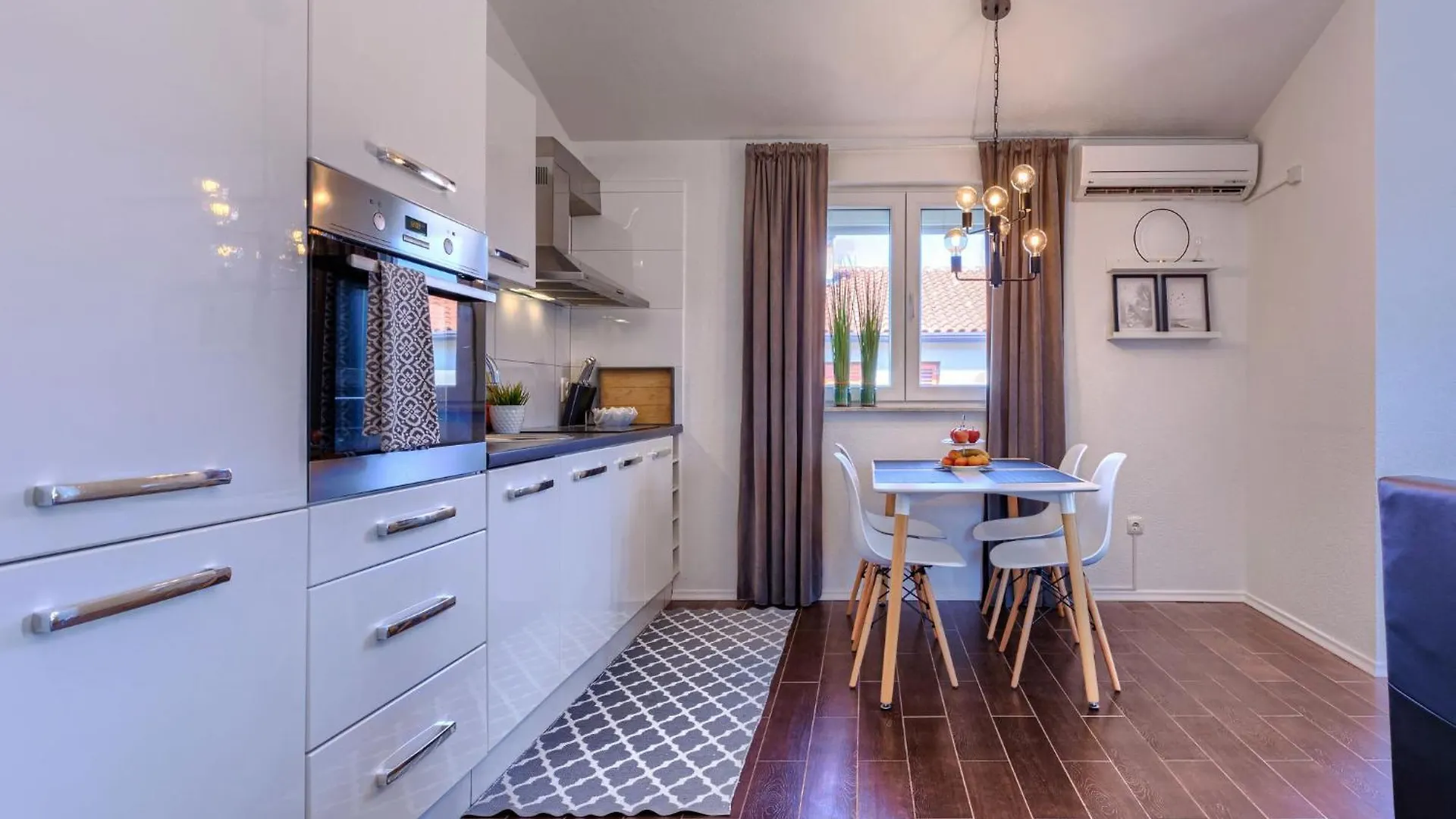 Apartment Vanessa By Interhome Umag
